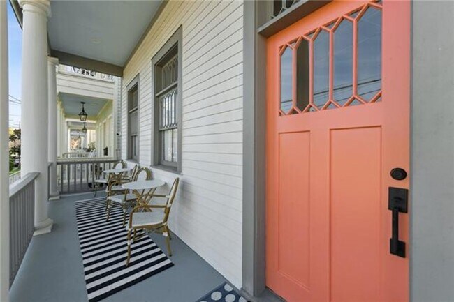 Photo - 125 Elmira Ave House