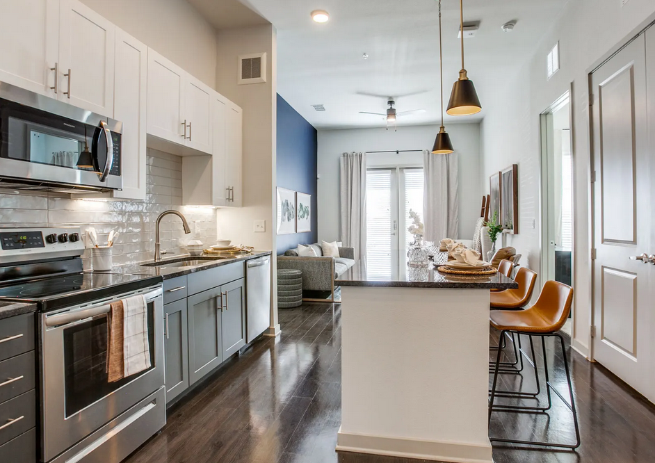 Foto principal - 8801 Carolina Wren Wy