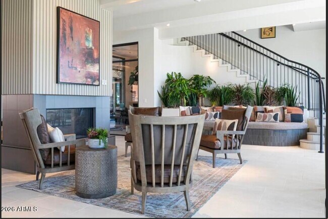 Foto del edificio - 9449 N 90th St