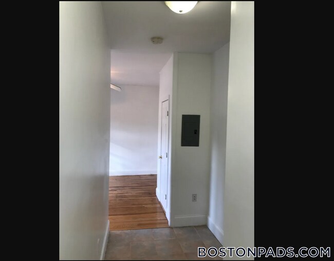 Foto del edificio - 151 Park Dr