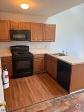Building Photo - 6 Falkenstein Dr