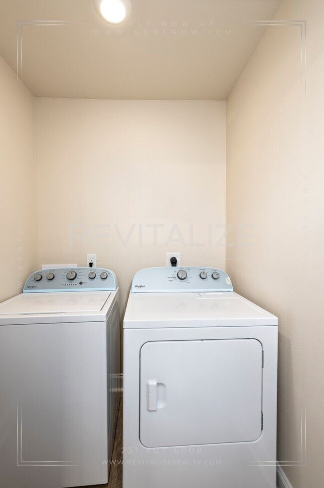 Foto del edificio - 1704 McGill Ave