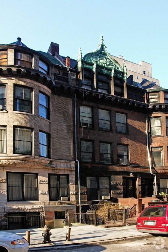 Building Photo - 256 West 73rd Street