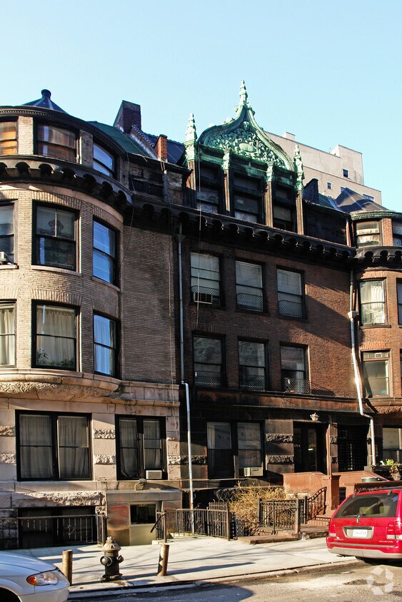 Foto del edificio - 256 West 73rd Street