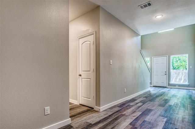 Foto del edificio - 3254 Wexford Dr