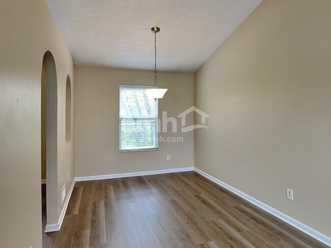 Foto del edificio - 6699 Alex Dr