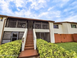 Building Photo - 639 Ridge Club Dr