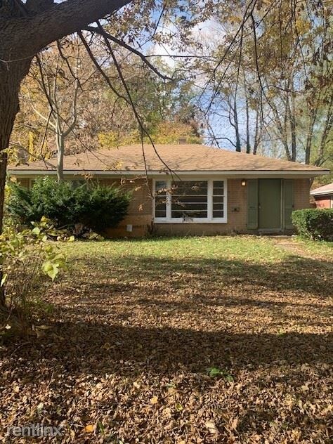 Primary Photo - 3 br, 1 bath House - 3014 Menominee Ave