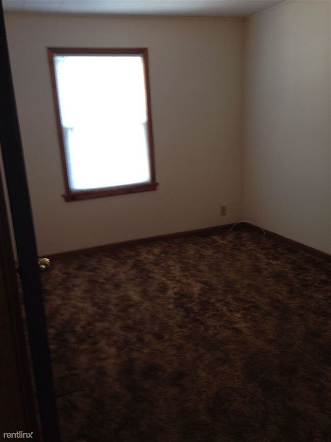 4944 Hummelsheim Ave, Affton, MO 63123 Townhouse for Rent in Affton