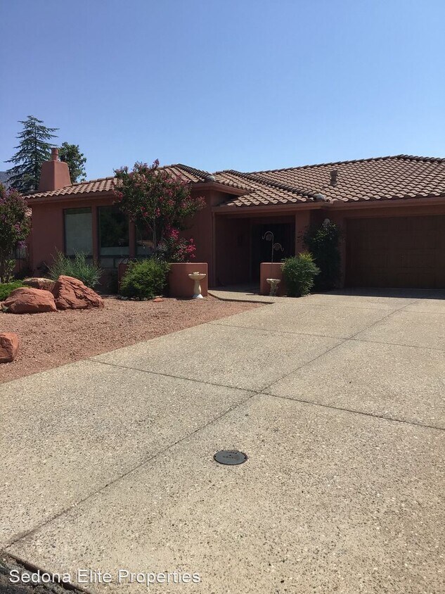 Primary Photo - 3 br, 3 bath House - 305 Zane Grey Drive