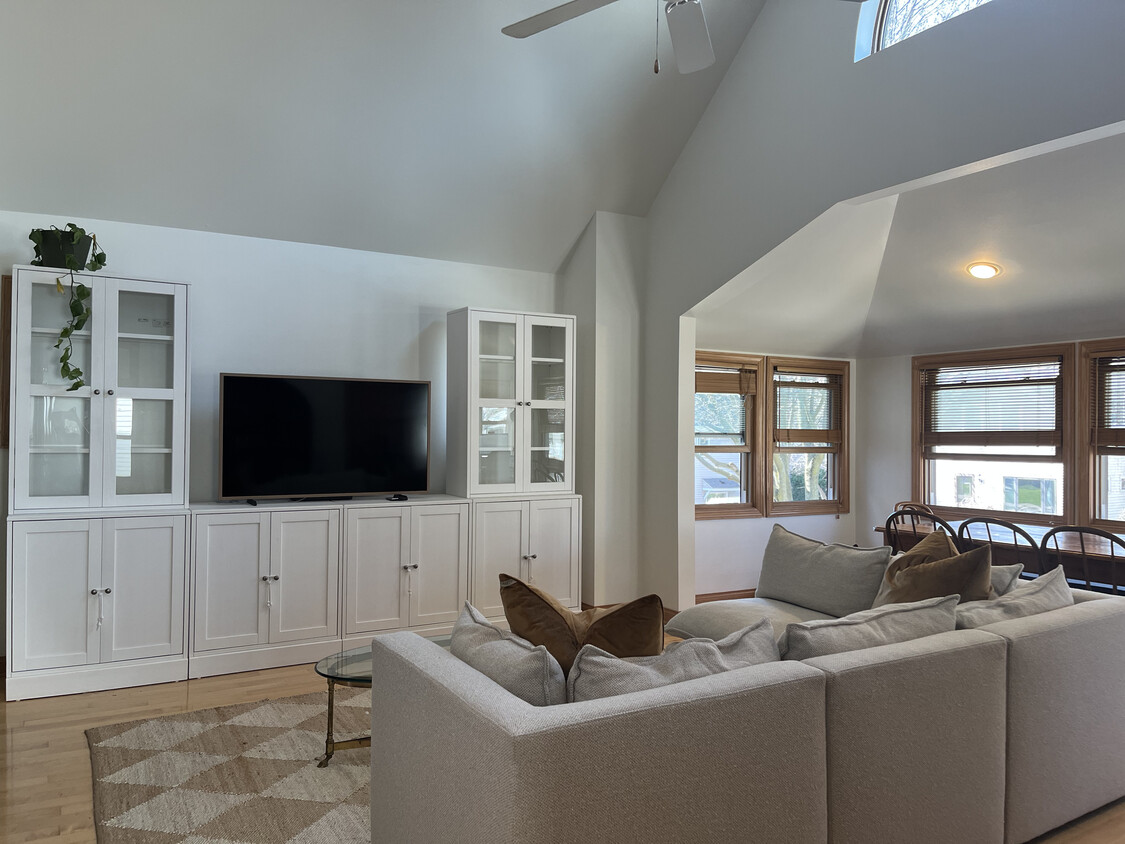 Living Room - 2818 S Delaware Ave