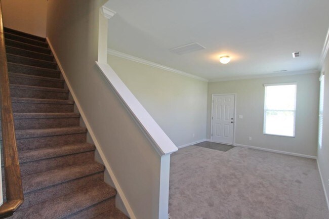 Foto del edificio - 533 Calen Lane