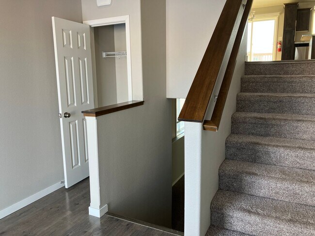 Foto del edificio - 3 Bed 2 Bath