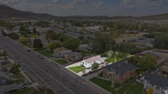 Building Photo - 534 S Main St