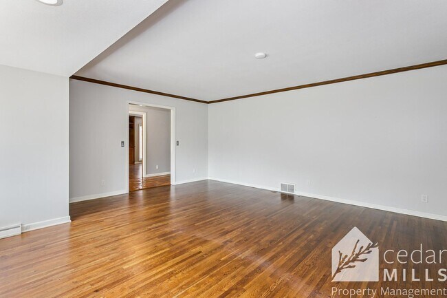 Foto del edificio - 125 S Oakwood St