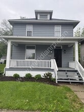 Building Photo - 321 Kinsmoor Ave