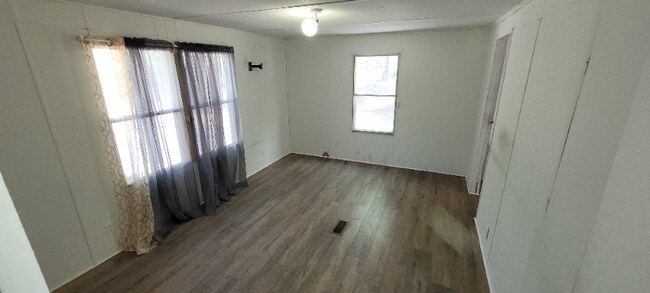 Foto del edificio - 3085 Carrie Estates Rd