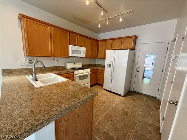 Building Photo - 9109 White Eyes Ave