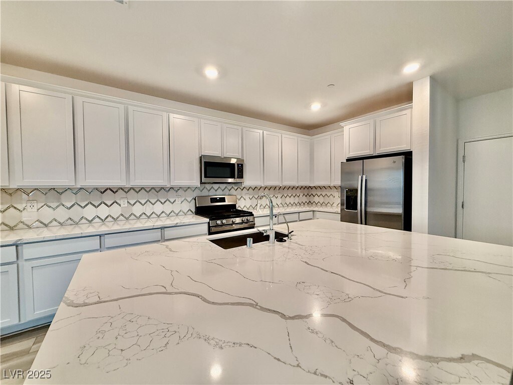 Foto principal - 9768 Abel Clf St