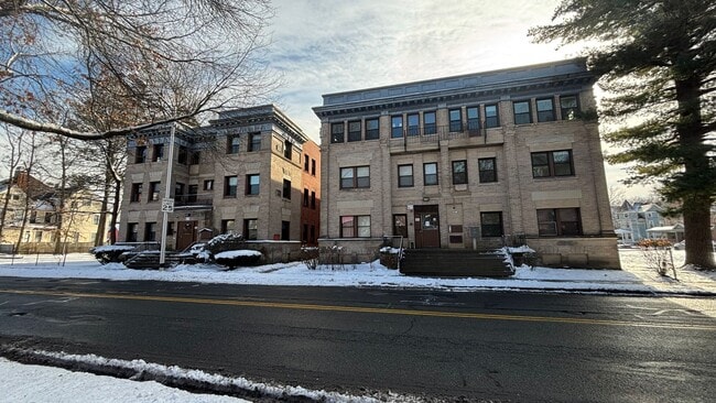 4 Bedrooms 1.5 Bath Apartment with Heat and Hot Water Included! - 4 Bedrooms 1.5 Bath Apartment with Heat and Hot Water Included!