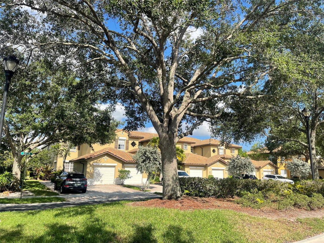 Foto principal - 8138 NW 128th Ln