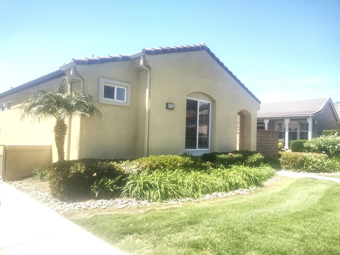 Foto principal - 8256 Triplett Ln