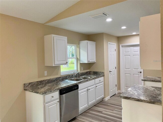 Foto del edificio - 1836 NW 21st Ct