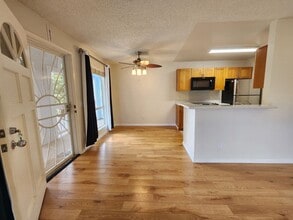 Building Photo - 94-217-217 Lumiaina Pl