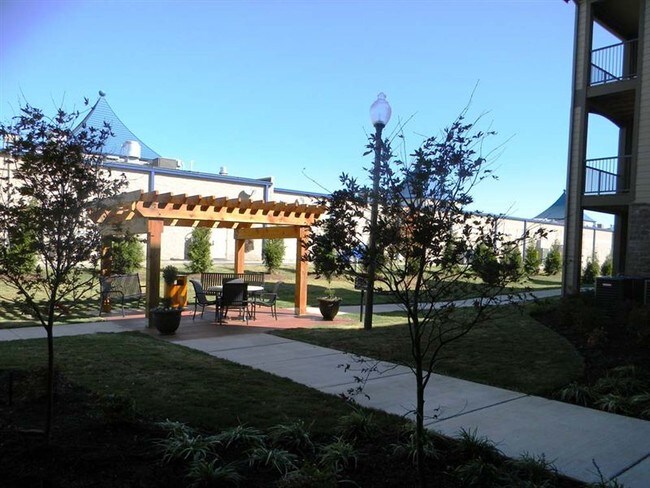 Building Photo - 1505 W Lark St