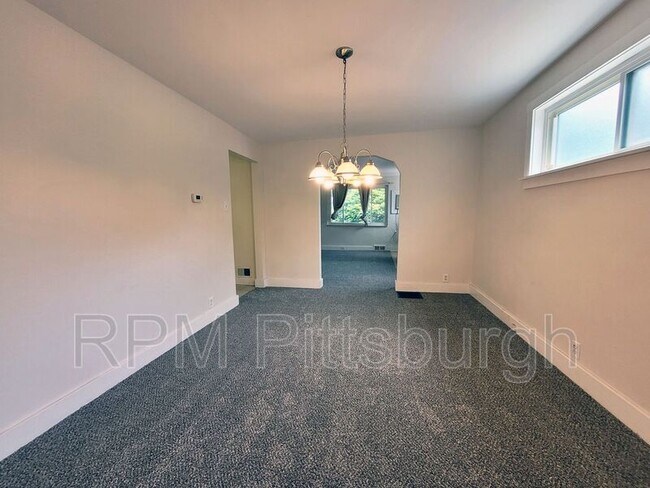 Building Photo - 3036 Shady Ave