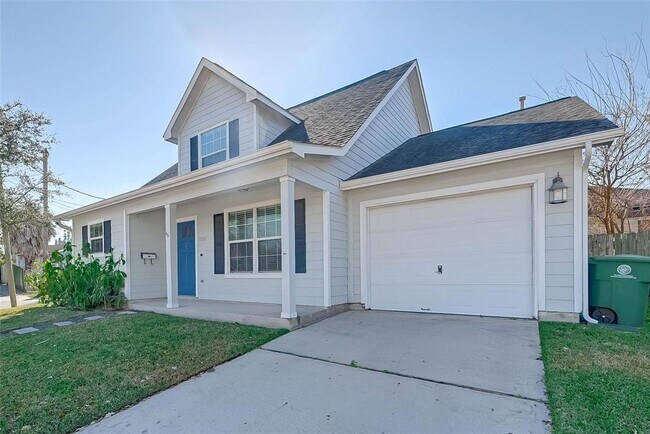 Building Photo - 3508 Garrow St