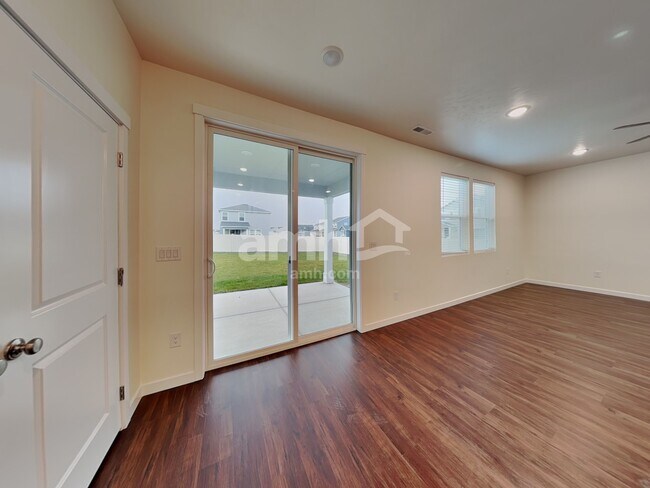 Building Photo - 9525 W Bowie Ct