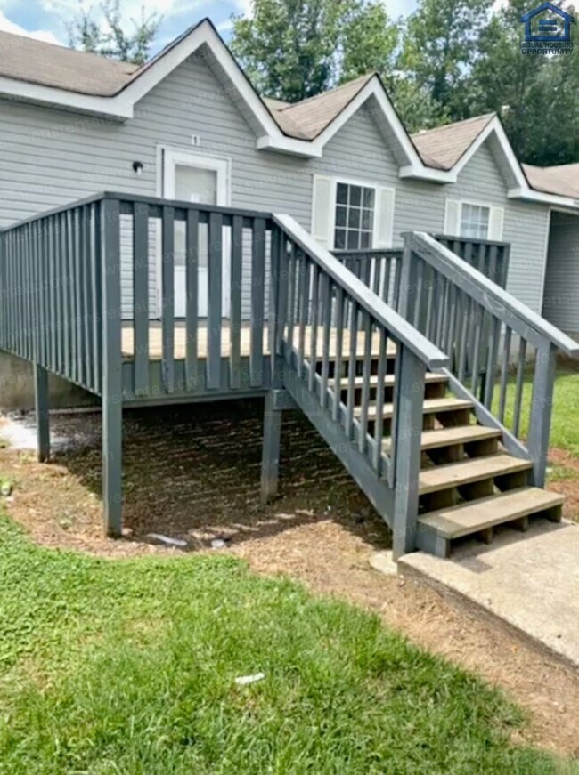 Foto del edificio - 166 Dogwood Pointe Dr