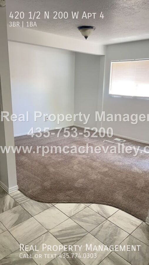 Foto del edificio - 420 1/2 N 200 W Apt 4-