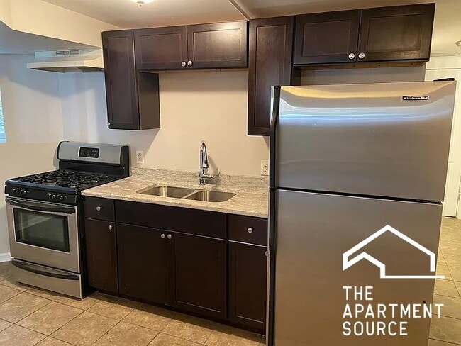 Photo - 4009 S Calumet Ave Apartment