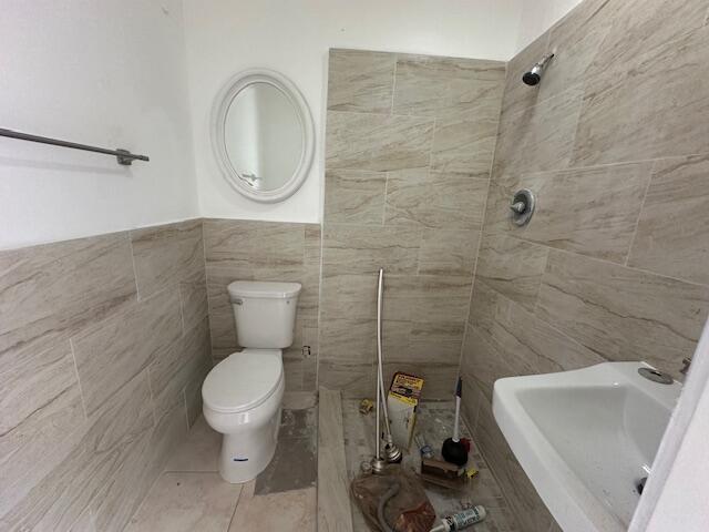 Foto del edificio - 5826 Bermuda Cir E