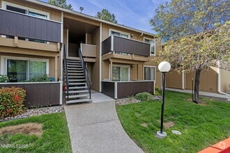 Building Photo - 3399 Crystal Ln
