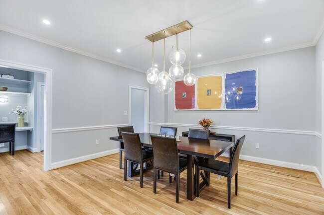 Foto del edificio - 7802 Hidden Meadow Ter