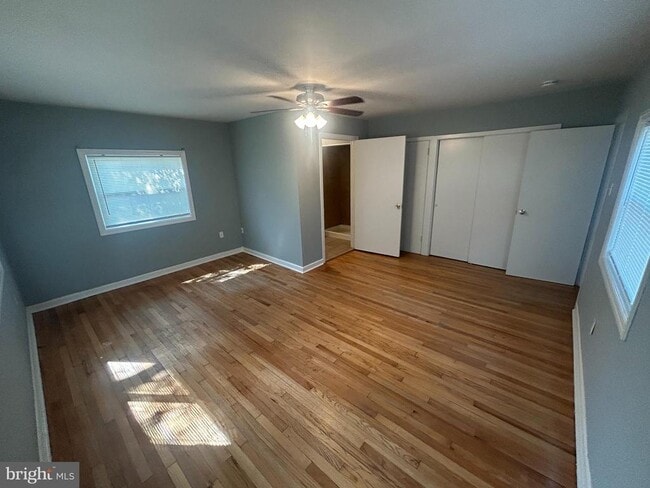 Building Photo - 316 Van Sant Dr