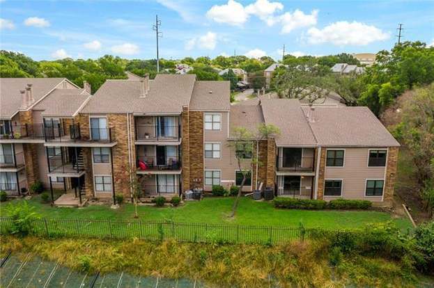 Foto principal - 8109 Skillman St