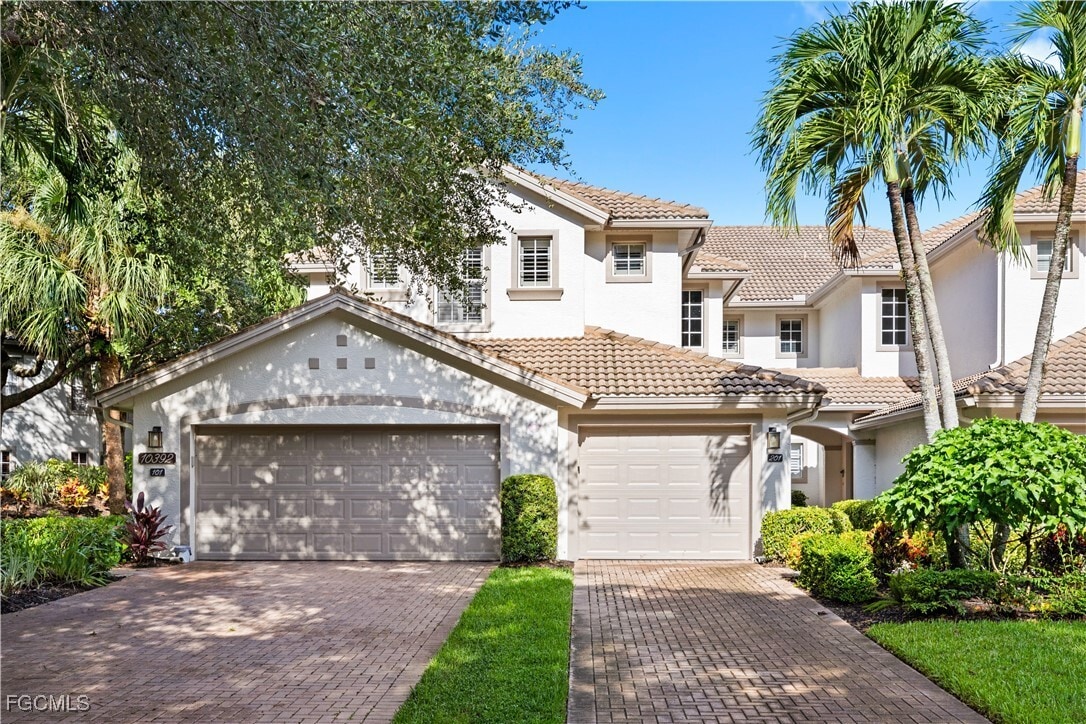 Foto principal - 10392 Autumn Breeze Dr