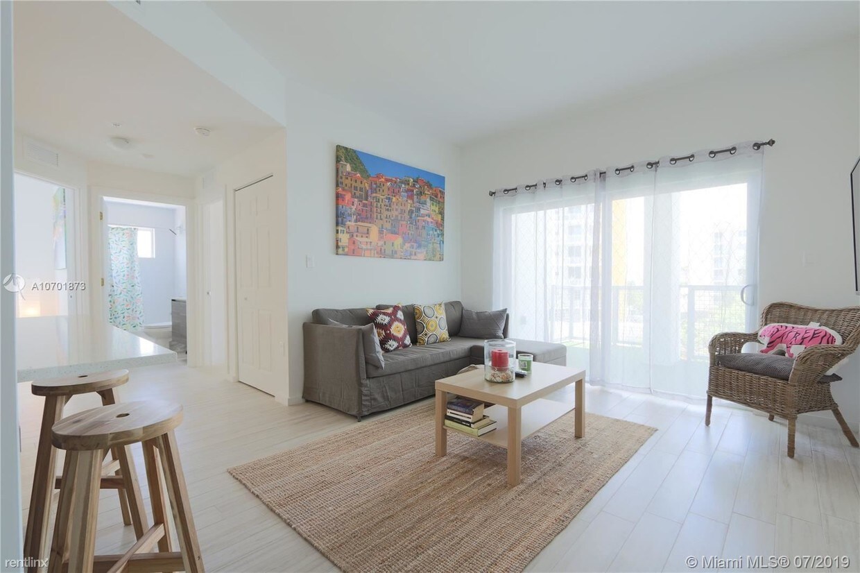 2 br, 2 bath - 481 NE 29th St Unit 601 - 2 br, 2 bath  - 481 NE 29th St Unit 601