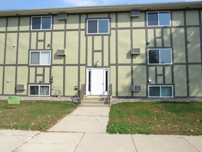 Building Photo - 119 1st Ave NE