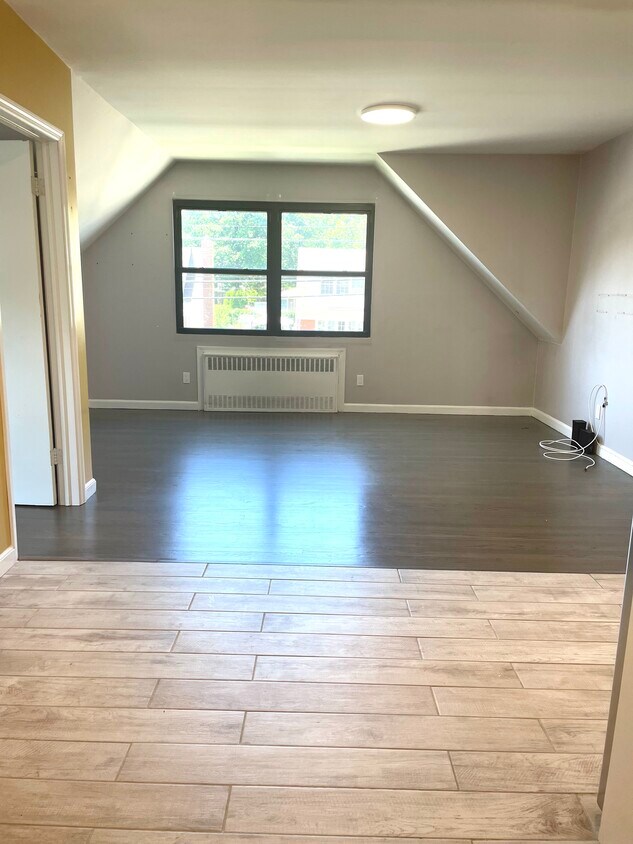Foto principal - 191 Lincoln Ave