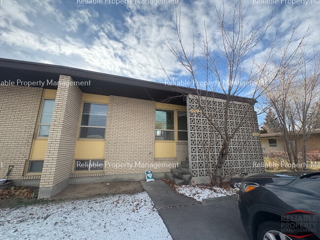 Building Photo - 1052 Garfield St