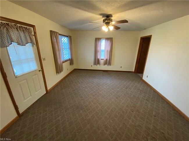 Foto del edificio - 705 4th St SE