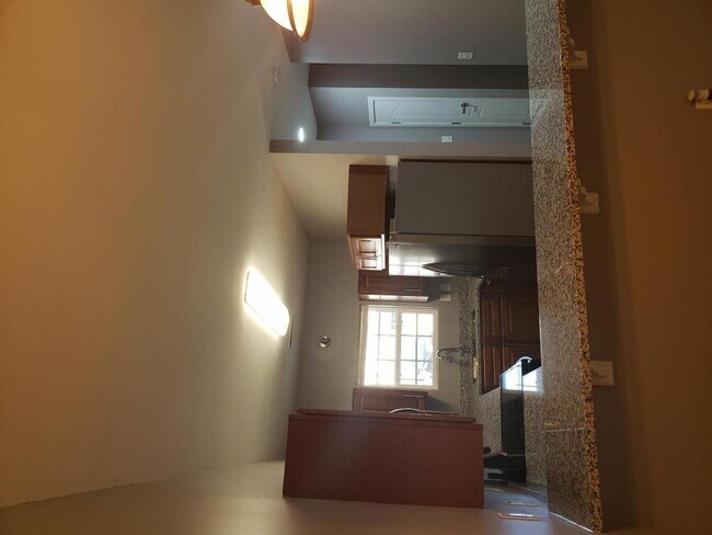 Foto del edificio - 319 Paddington Ct