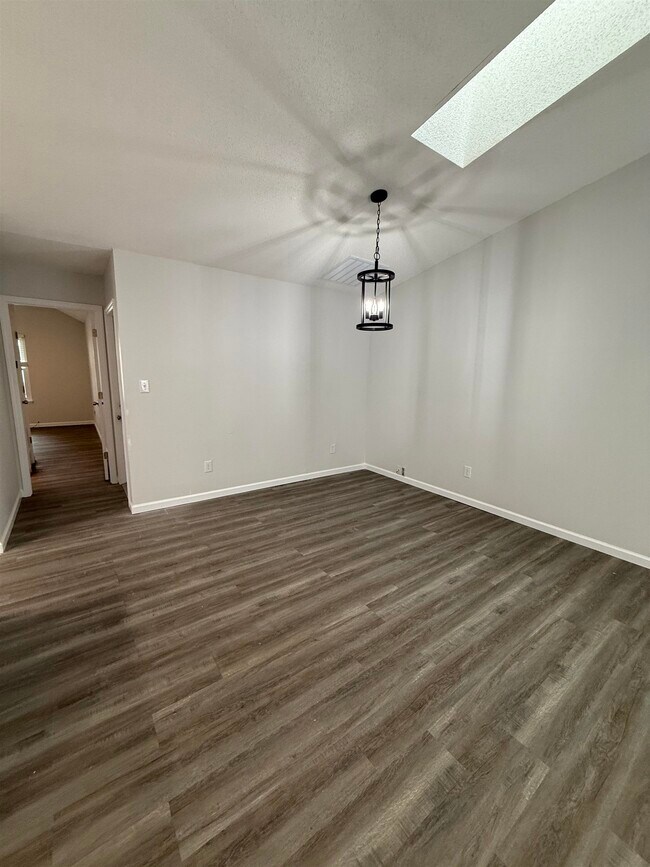 Foto del edificio - 4008 Bothwell Terrace