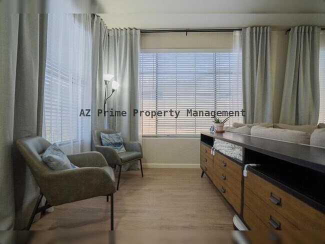 Foto del edificio - 9227 S 185th Ave