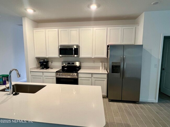 Foto del edificio - 1586 Lachlan Cir